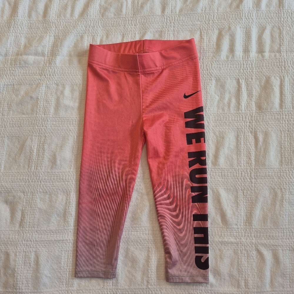 Nike girls 2T coral and black leggings VGUC